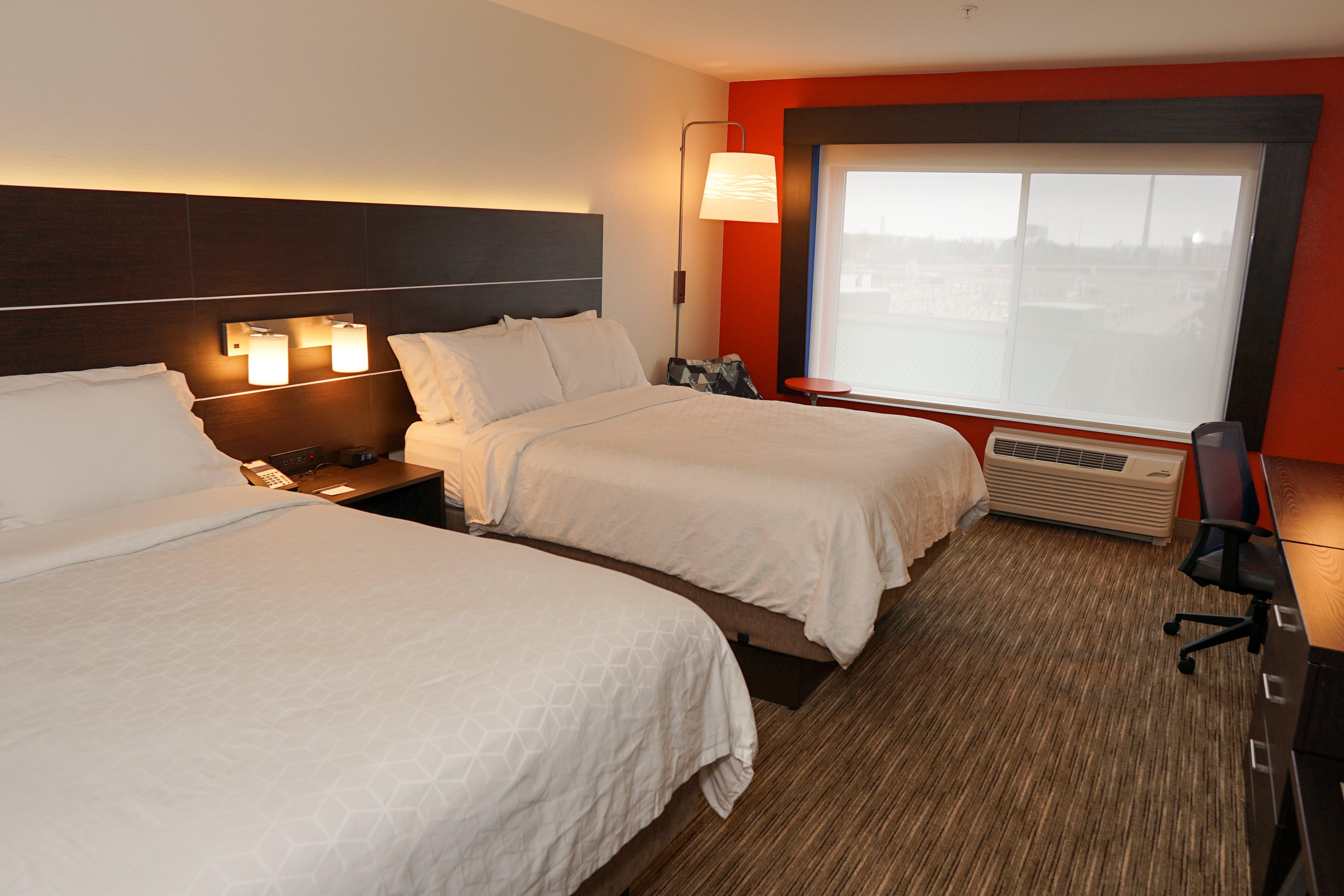 Holiday Inn Express&Suites - Aurora Medical Campus, an IHG Hotel Exterior foto